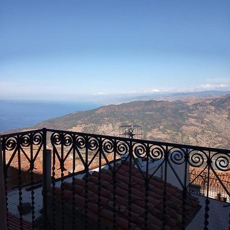 Aurusa - Casa Vacanze Pollina, Sicilia Autentica Exterior foto